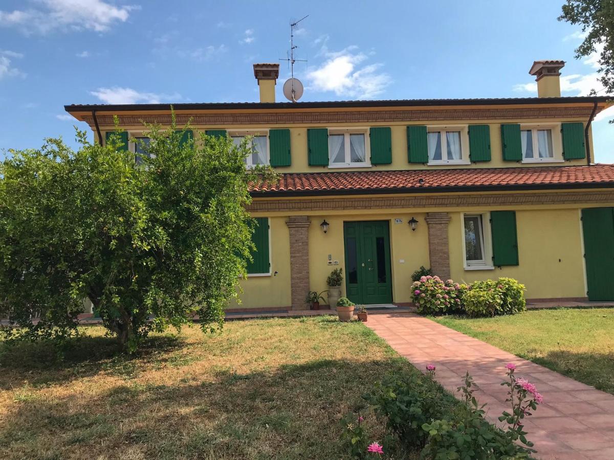 Podere Baratta E Cantina Bauernhof